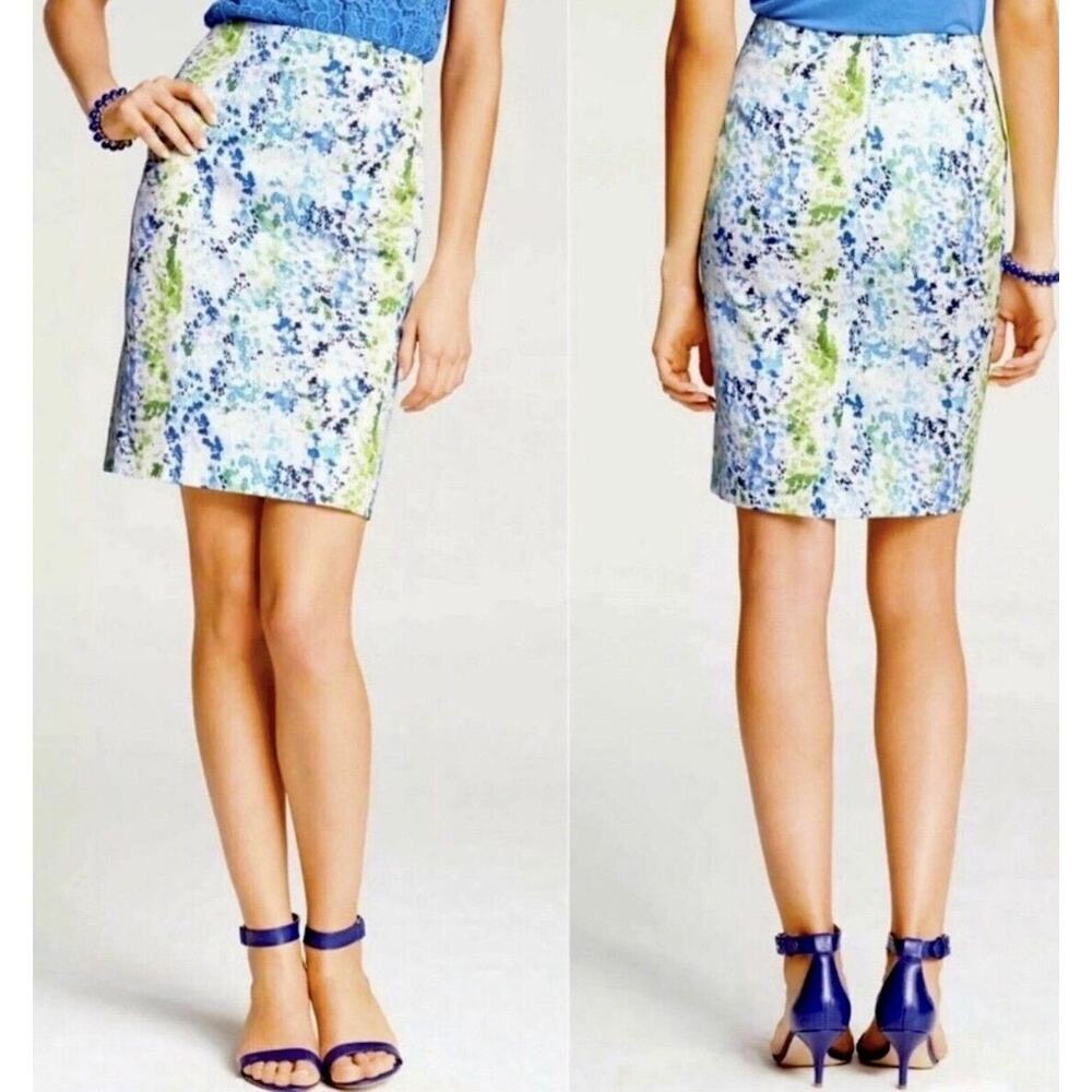 Ann Taylor Watercolor Pencil Satiny Cotton Blend Skirt Size 0 Petite